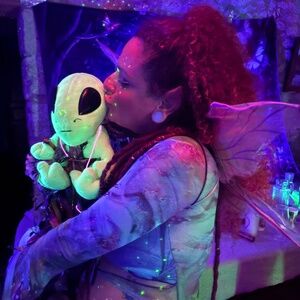 Meet your Posher, Inayara